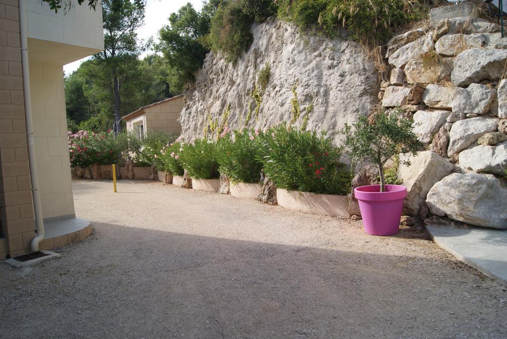 Appart'Hôtel Les Rochers Auriol Extérieur photo