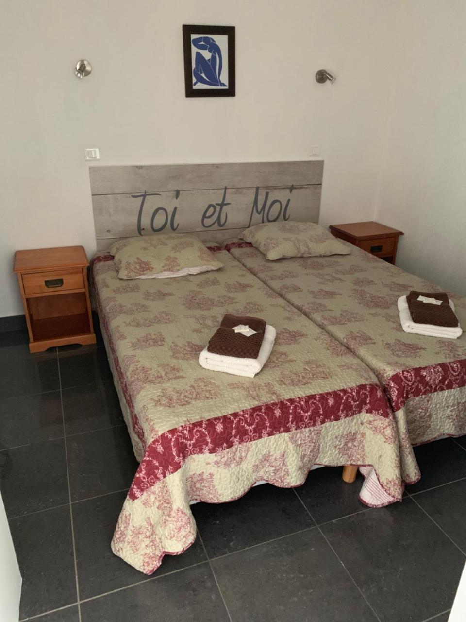 Appart'Hôtel Les Rochers Auriol Extérieur photo