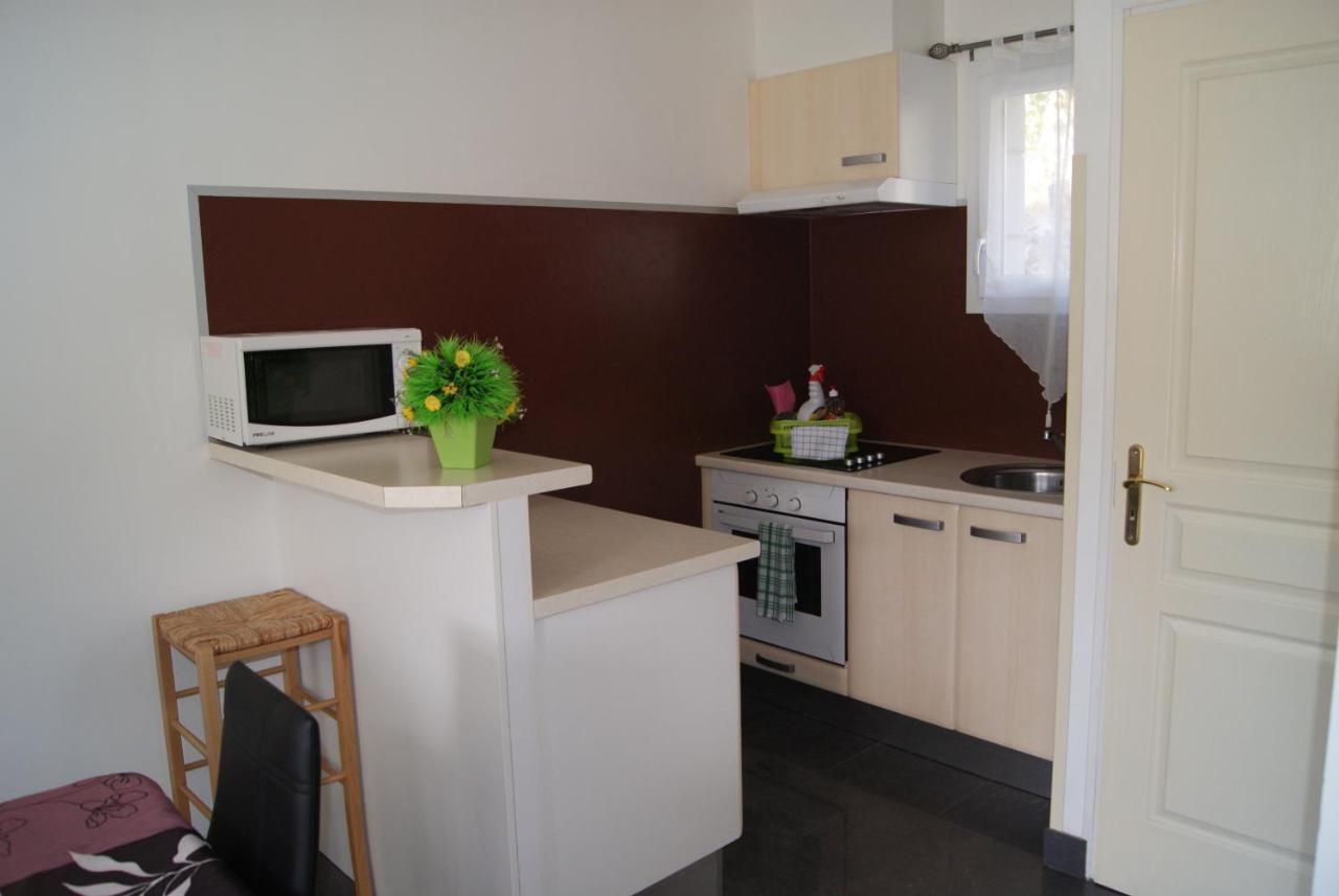 Appart'Hôtel Les Rochers Auriol Extérieur photo